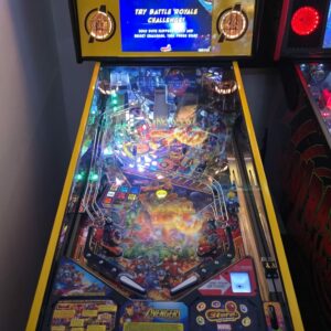 Avengers Infinity Quest Pro Flipper Stern Pinball (Vorführgerät)