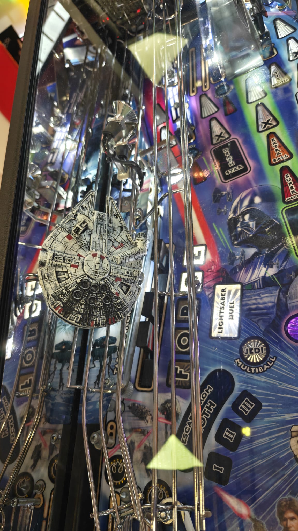 Star Wars Premium Flipper Stern Pinball (Vorführgerät)